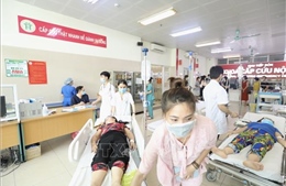 Thời tiết Hà Nội thay đổi thất thường, bệnh nhân nhập viện gia tăng