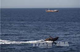 Tàu chiến Hàn Quốc giải cứu 4 thủy thủ Anh tại vịnh Aden