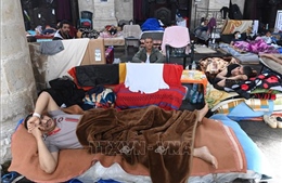 Bỉ huy động quân đội cung cấp nơi ở tạm thời cho người tị nạn