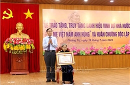Trao tặng, truy tặng Danh hiệu Bà mẹ Việt Nam Anh hùng 