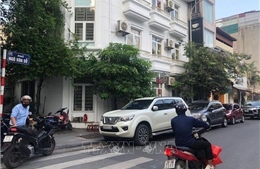 Trông giữ xe ở Hà Nội - Bài cuối: Thu hút vốn, chống thất thu