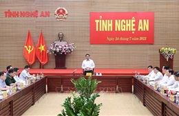 Thủ tướng: Nghệ An phải quyết tâm, hành động quyết liệt để bứt phá đi lên, trở thành tỉnh mạnh