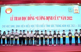 Trao học bổng Lương Định Của cho trên 500 sinh viên, học sinh tiêu biểu