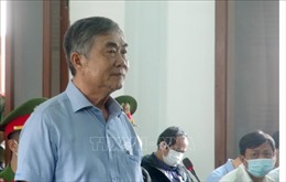 Xét xử cựu Phó Chủ tịch Thường trực UBND tỉnh Phú Yên và đồng phạm