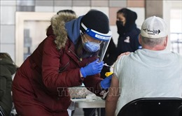 Thủ tướng Canada kêu gọi người dân tiêm vaccine phòng cúm mùa và COVID-19