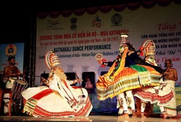 Trình diễn múa cổ điển Kathakali của Ấn Độ tại &#39;miền đất huyền thoại&#39; Cát Tiên