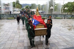 Hồi hương 10 hài cốt liệt sĩ và chuyên gia quân tình nguyện Việt Nam hy sinh tại Lào