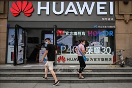 Nhà Trắng tạm dừng cấp phép cho các công ty Mỹ xuất khẩu cho Huawei