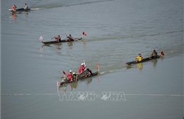 Giải đua thuyền độc mộc năm 2023: Nét đẹp văn hóa của người dân Kon Tum