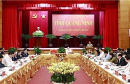 Thủ tướng Phạm Minh Chính chủ trì làm việc với lãnh đạo chủ chốt tỉnh Quảng Ninh