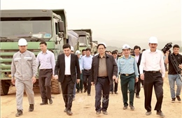 Thủ tướng Phạm Minh Chính kiểm tra dự án trọng điểm tại Điện Biên 