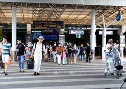 Sân bay Tân Sơn Nhất phục vụ gần 4.500 chuyến bay dịp Lễ Giỗ Tổ Hùng Vương và 30/4 - 1/5