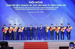 Thủ tướng dự Hội nghị công bố quy hoạch và xúc tiến đầu tư tỉnh Long An