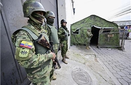 Bạo loạn nghiêm trọng tại nhà tù ở Ecuador