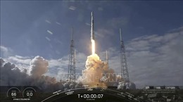 Tập đoàn SpaceX phóng 13 vệ tinh quân sự lên quỹ đạo thấp quanh Trái Đất