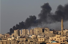 Cơ sở của LHQ ở Dải Gaza trúng đạn pháo, nhiều người thương vong
