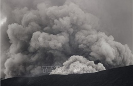 Indonesia sơ tán người dân sau khi núi lửa Marapi phun trào trở lại