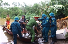 Hà Nội: Khẩn trương di dời người dân đến nơi an toàn