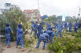 Thắm tình quân dân trong siêu bão Yagi