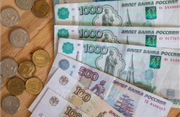 Đồng ruble Nga dự kiến sẽ ổn định quanh mức 100 ruble/USD