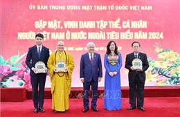 Kiều bào luôn hướng về Tổ quốc, nỗ lực vì sự lớn mạnh của cộng đồng người Việt Nam ở nước ngoài