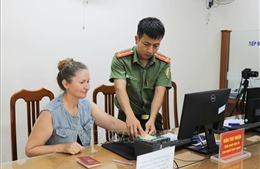 Cấp định danh điện tử mức độ 2: Tạo điều kiện thuận lợi cho người nước ngoài