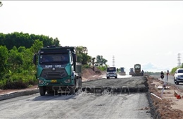 Giải phóng mặt bằng trên tuyến đường Hùng Vương (Quảng Trị) gặp khó