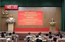 Tổng Bí thư gặp mặt điển hình tiên tiến dự Đại hội thi đua &#39;Vì An ninh Tổ quốc&#39; lần thứ 9