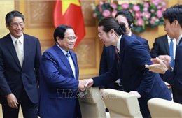 Thủ tướng tọa đàm với các doanh nghiệp Nhật Bản đang đầu tư tại Việt Nam