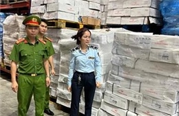 Phát hiện hơn 15 tấn xương lợn đông lạnh hết hạn sử dụng
