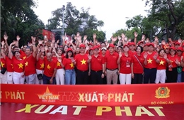 Phát động sự kiện đi bộ trên toàn quốc &#39;Cùng Việt Nam tiến bước&#39;
