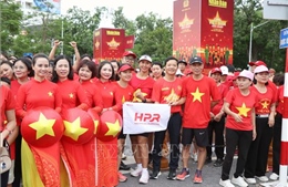 Người dân các tỉnh, thành phố sôi nổi hưởng ứng chương trình &#39;Cùng Việt Nam tiến bước&#39;