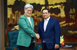 Thủ tướng tiếp Bộ trưởng Ngoại giao Australia Penny Wong