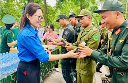 Tuổi trẻ Thủ đô hăng hái hỗ trợ các lực lượng trong buổi tổng hợp luyện đầu tiên