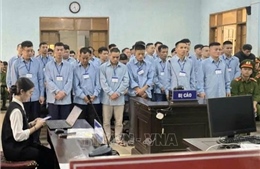 Xét xử 37 bị cáo trong đường dây chế tạo, mua bán vũ khí liên tỉnh