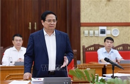 Thủ tướng chủ trì cuộc làm việc của Bộ Chính trị với Ban Thường vụ Tỉnh ủy Tây Ninh và Tuyên Quang