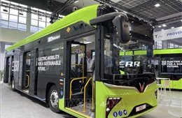 Xe buýt điện của Việt Nam gây chú ý tại triển lãm Busworld Europe 2025