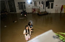 Tình người trong đêm nơi tâm lũ 
