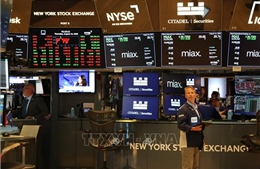 Thị trường chứng khoán Mỹ tăng điểm mạnh trong phiên 10/11