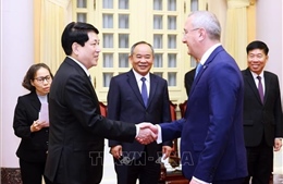 Chủ tịch nước Lương Cường tiếp Thống đốc tỉnh Kaluga, LB Nga