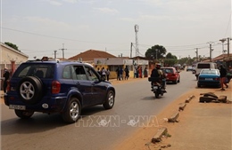 Tướng quân đội tuyên thệ là &#39;Tổng thống chuyển tiếp&#39; ở Guinea-Bissau 