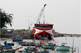 Tạm ngừng tuyến vận tải hành khách từ Phan Thiết ra đặc khu Phú Quý