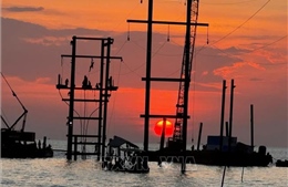 Đóng điện đường dây 110kV trên không, khôi phục cung cấp điện cho Phú Quốc