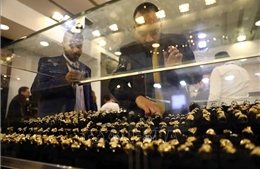 Giá vàng tuần qua trụ vững trên mốc 4.200 USD/ounce