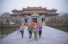 Huế và Quảng Ninh đạt mốc du lịch ấn tượng