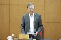 Thực hiện chế độ, chính sách đối với người có công phải đầy đủ, kịp thời, tuyệt đối không đùn đẩy trách nhiệm