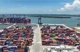 Từ lợi thế biển đến khát vọng trung tâm logistics toàn cầu