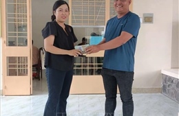 Biểu dương hành động trung thực nhặt được của rơi, trả người đánh mất