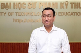 Khơi dậy mạnh mẽ khát vọng phát triển, tinh thần vươn lên trong đội ngũ trí thức