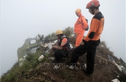 Tìm thấy thi thể toàn bộ 10 nạn nhân vụ rơi máy bay ở Indonesia